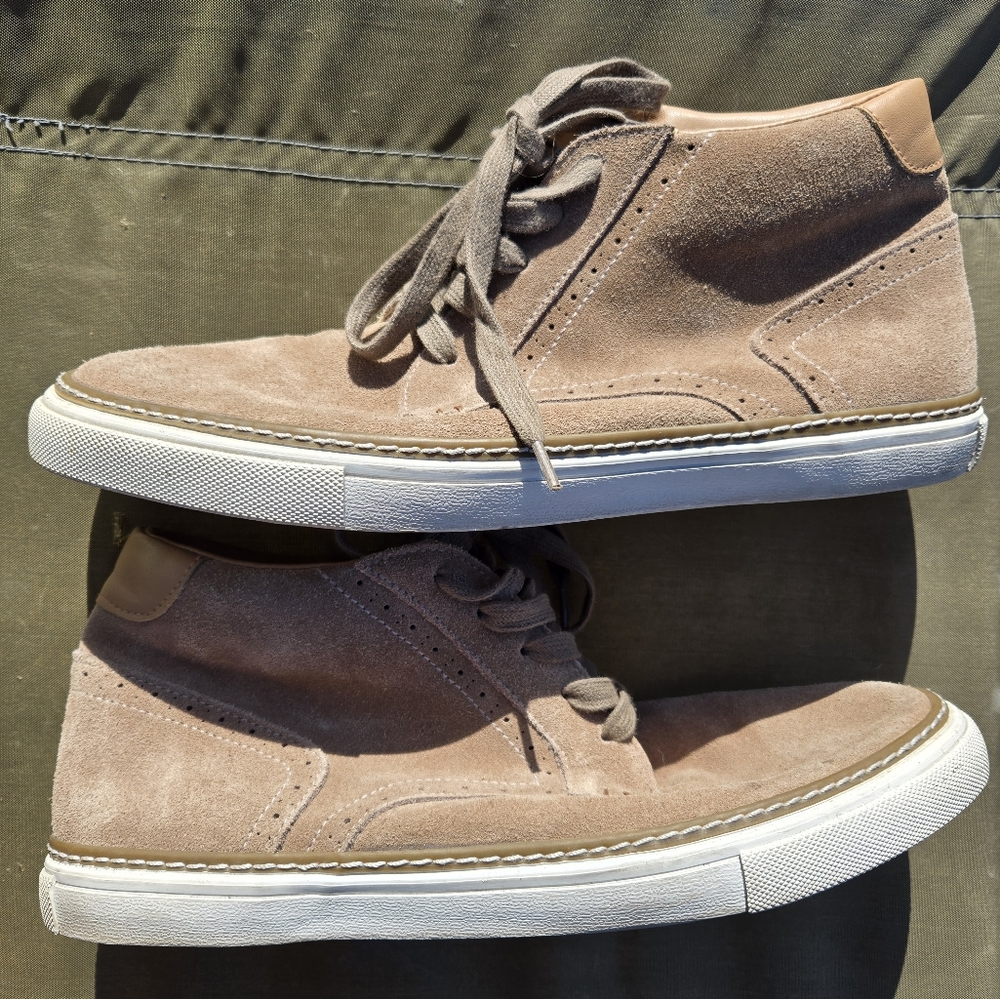 Express Tan/Beige Suede MEN'S size 11 sneakers